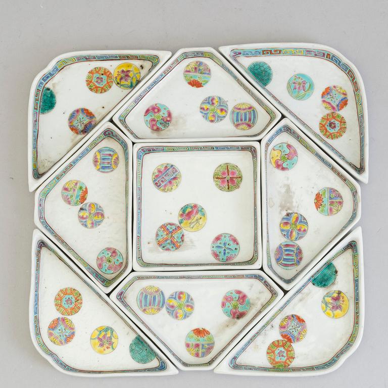 A set of nine chinese cabaret dishes, early 20th century.