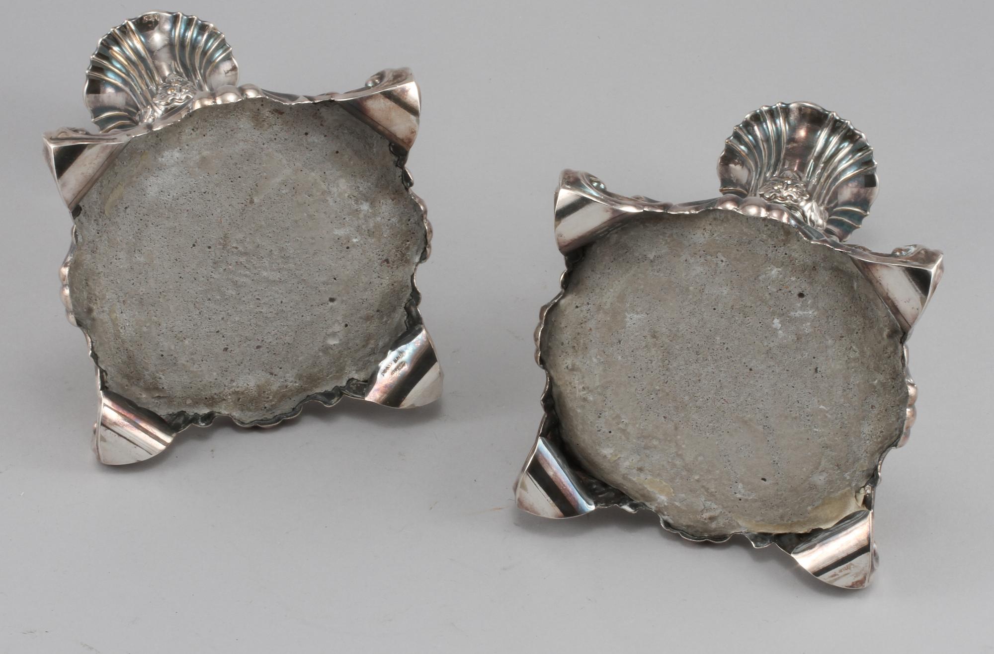 LJUSSTAKAR, nysilver, barockstil, 1900-tal.
