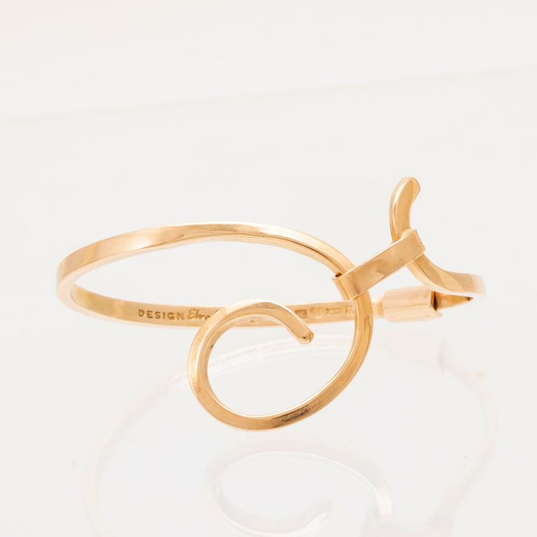 An 18K gold bracelet by Elon Arenhill, Malmö 1963.