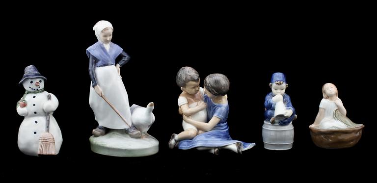 FIGURINER, 5 st, Royal Copenhagen samt Bing & Gröndahl, 1900-tal.