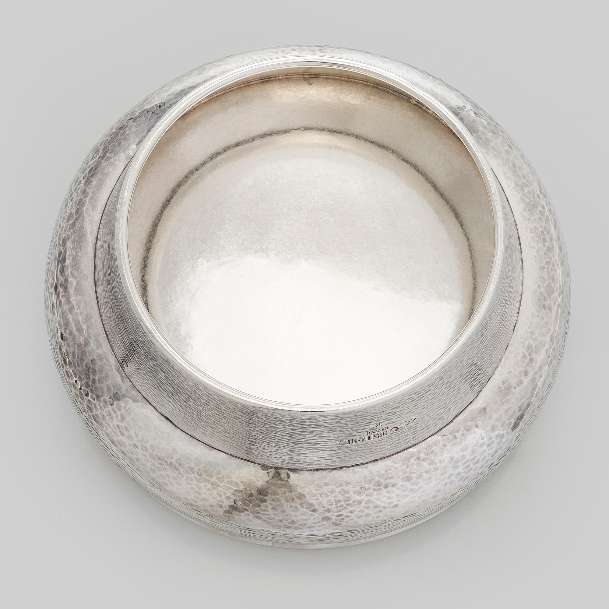 Reijo Sirkeoja, Skål, sterlingsilver, Kultakeskus, Tavastehus 1970.