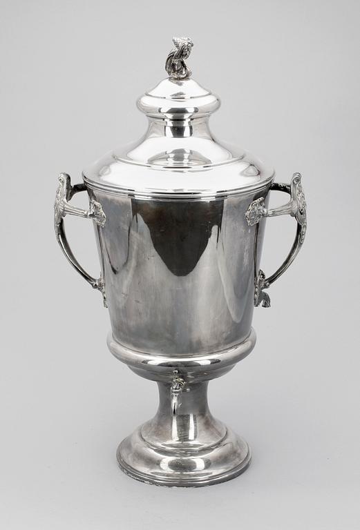 BRÄNNVINSCISTERN, nysilver, C R Carlström, sekelskfite 1900.