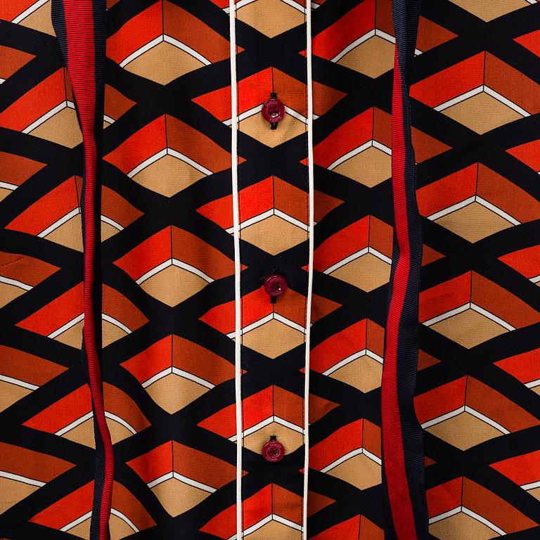 GUCCI, blus, italiensk storlek 40. 2018.