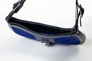 Gucci, a blue leather and fabric bag.