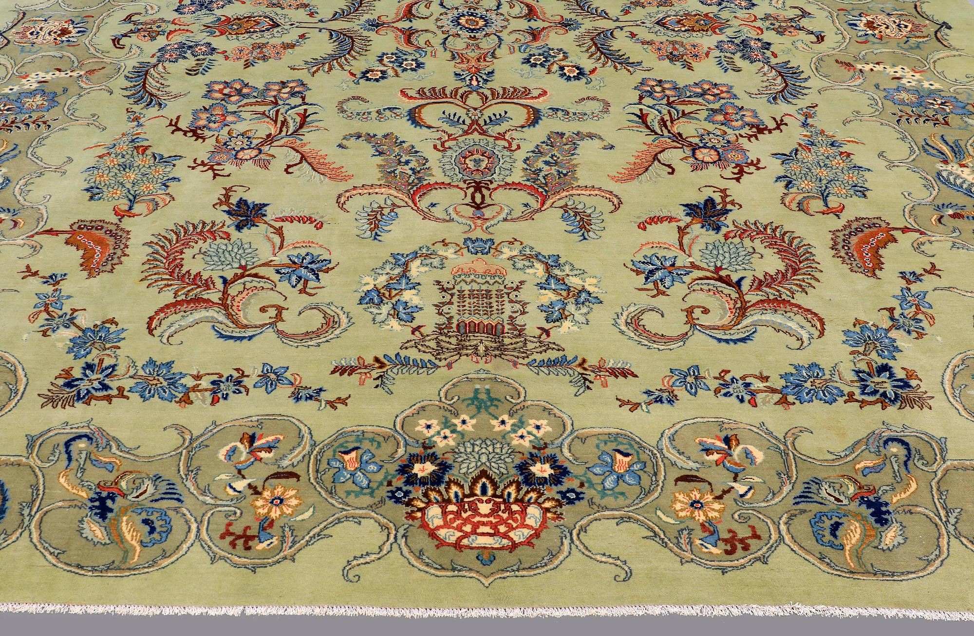 Matto, Figural Royal Kashan, ca 434 x 330.