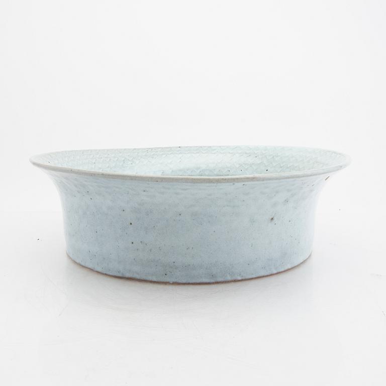 Signe Persson-Melin, a glazed stoneware bowl signed and dated 00.