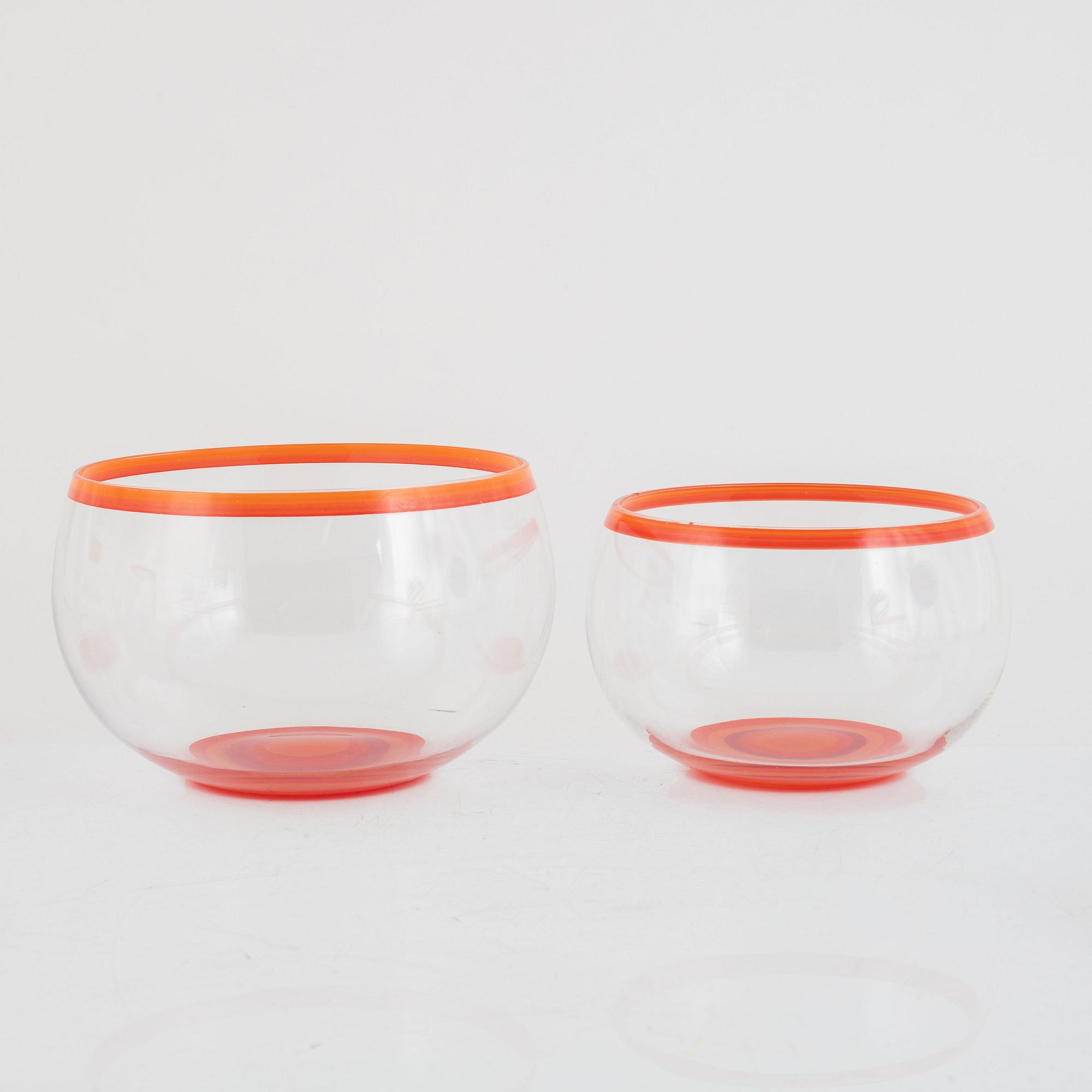 Catti Åsélius Lidbeck, 20 pieces of a "Mitt i prick" glass service from Gullaskruf, Sweden, 1960's.