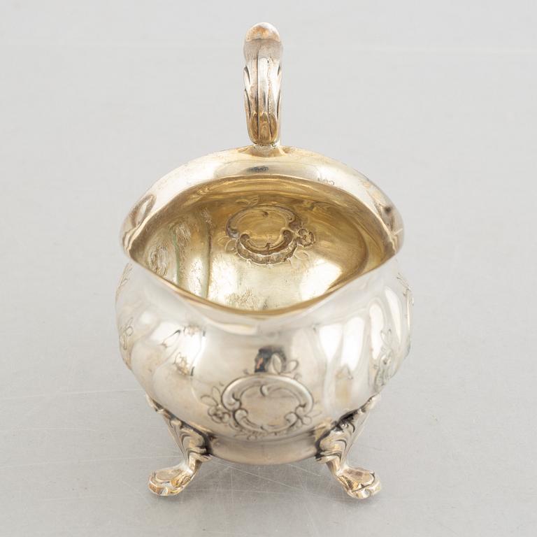 A 3-piece Rococo style silver coffee service, mark of GAB, Stockholm 1951-1954.