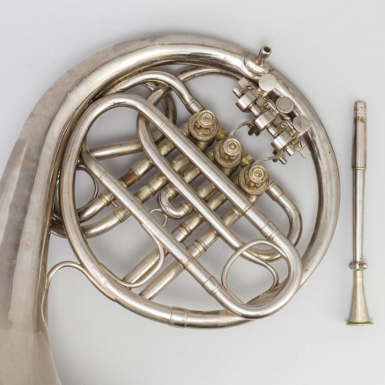 VALTHORN, försålt av Ahlberg & Ohlssons Instrument Aktiebolag, omkring 1936.