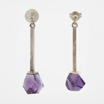 Rey Urban, a pair of earrings, sterling silver with amethyst, Stockholm 1984.