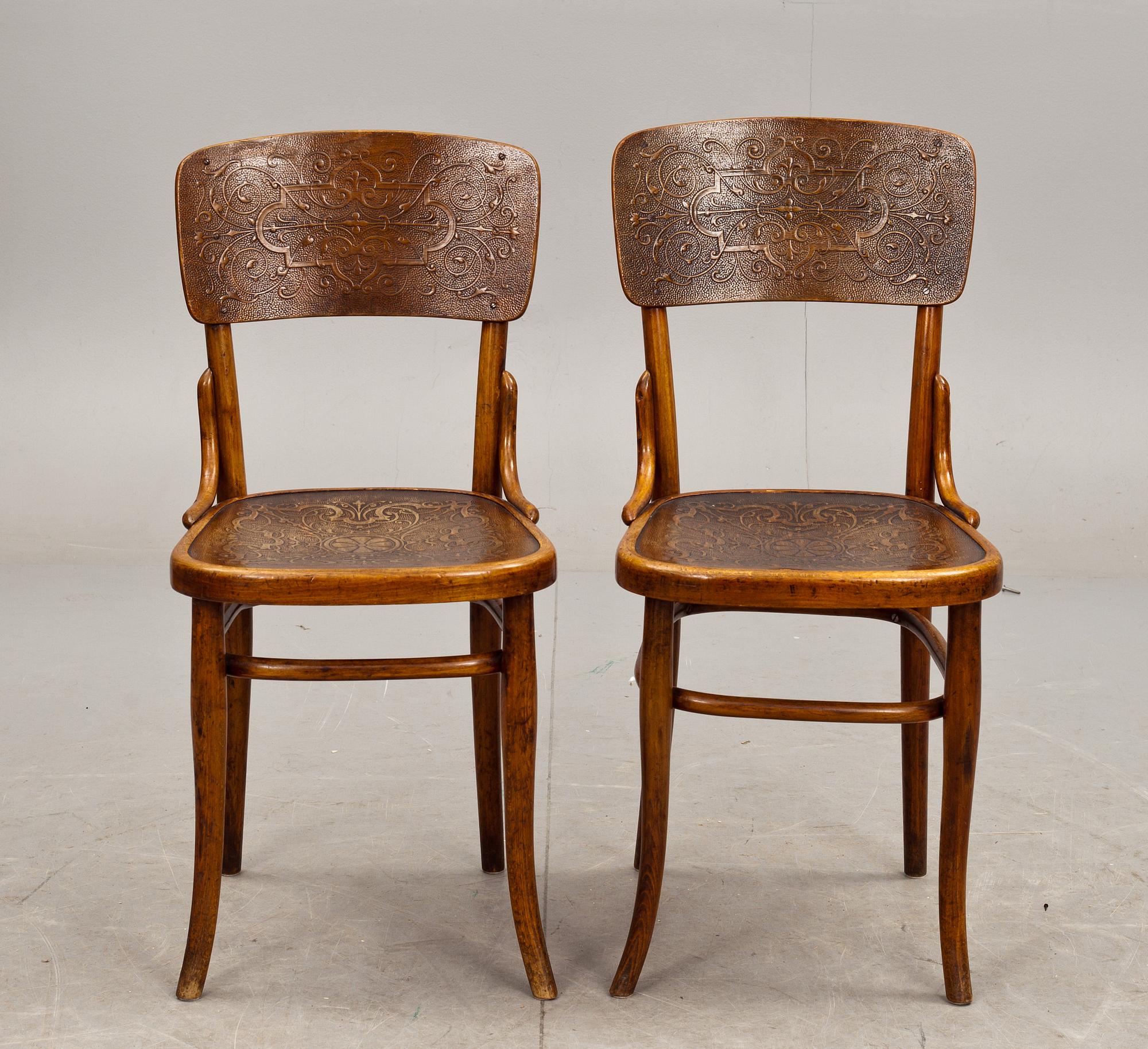 STOLAR, ett par, Thonet, 1900-talets första hälft.