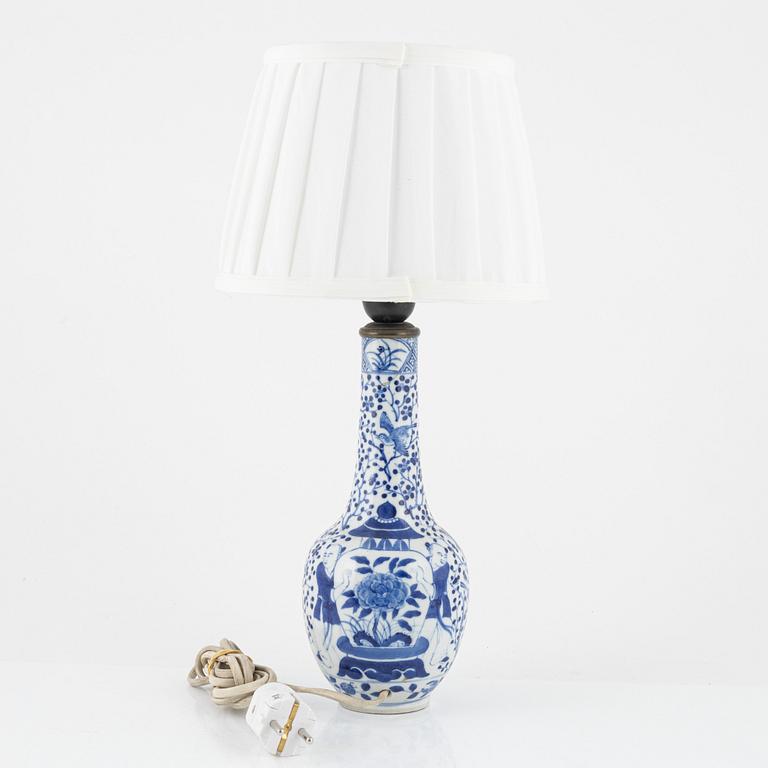 A Kangxi style porcelain table lamp, China, circa 1900.