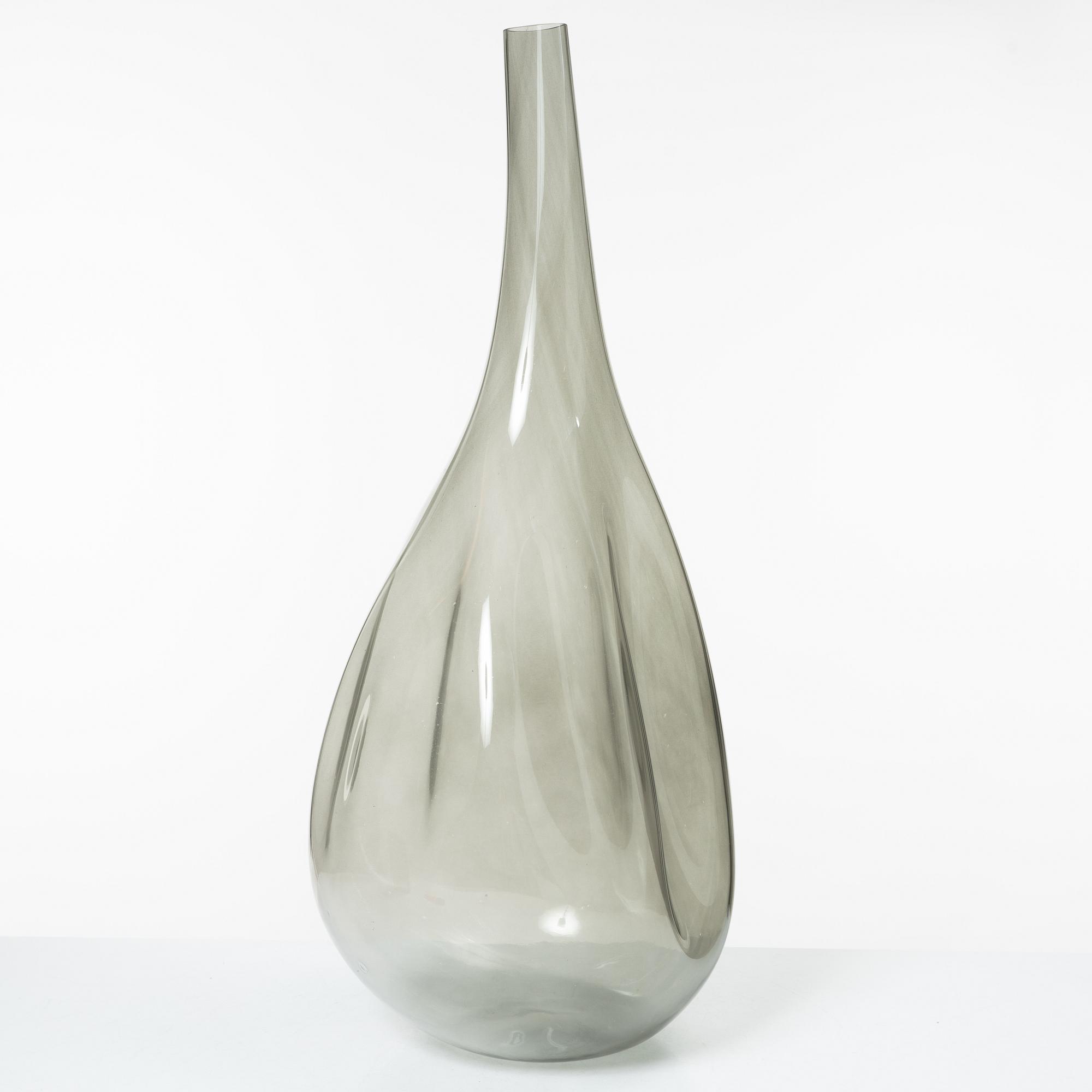 Ann Wåhlström, golvvas, Kosta Boda, 2000.