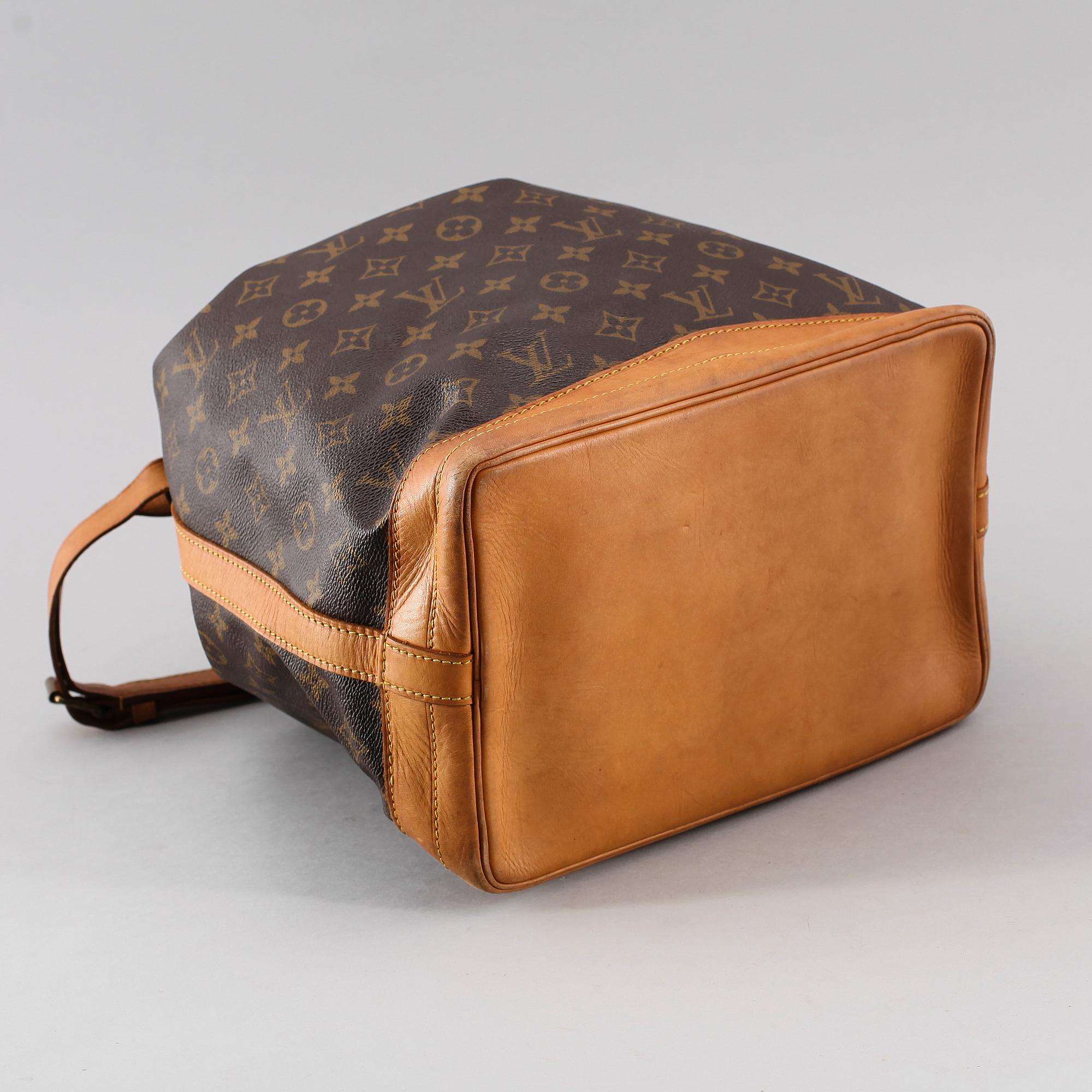 VÄSKA, Louis Vuitton, "Noé".