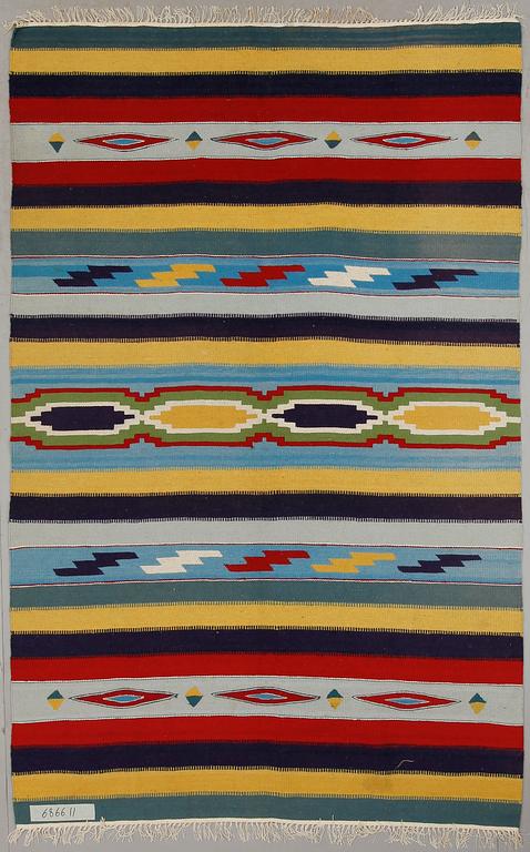 MATTA, Kelim. Ca 255 x 167 cm.