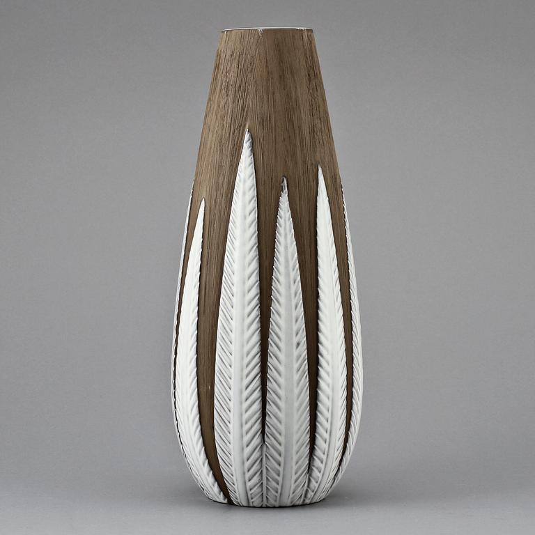 GOLVVAS, stengods, "Paprika", Anna-Lisa Thomson, Upsala Ekeby, 1951-69.