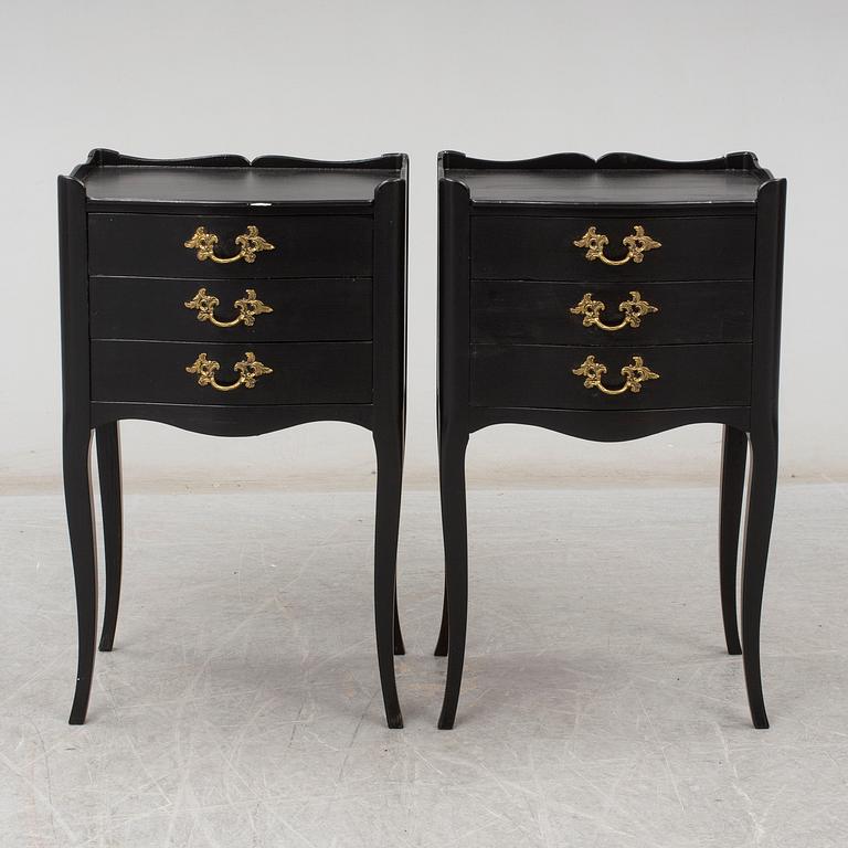 A pair of painted bedside tables, second half of the 20th Century.