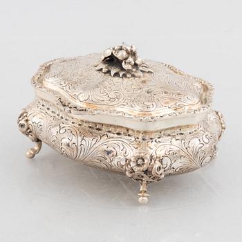 Sugar box, silver, Italy 1934-44, Swedish import mark.