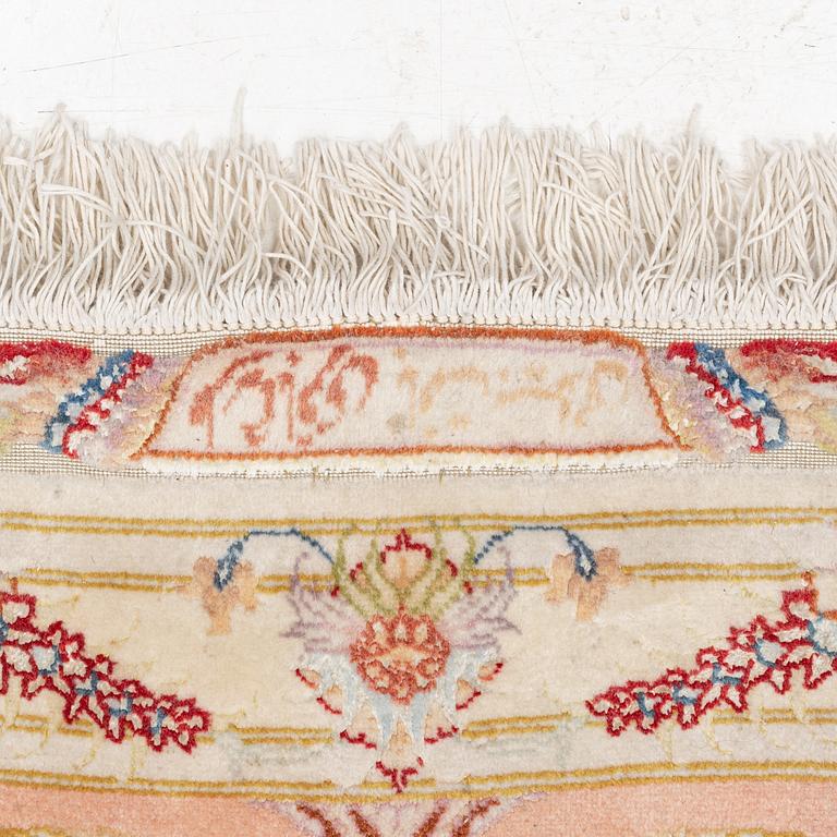 Rug, Tabriz, part silk, approx. 302 x 203 cm.