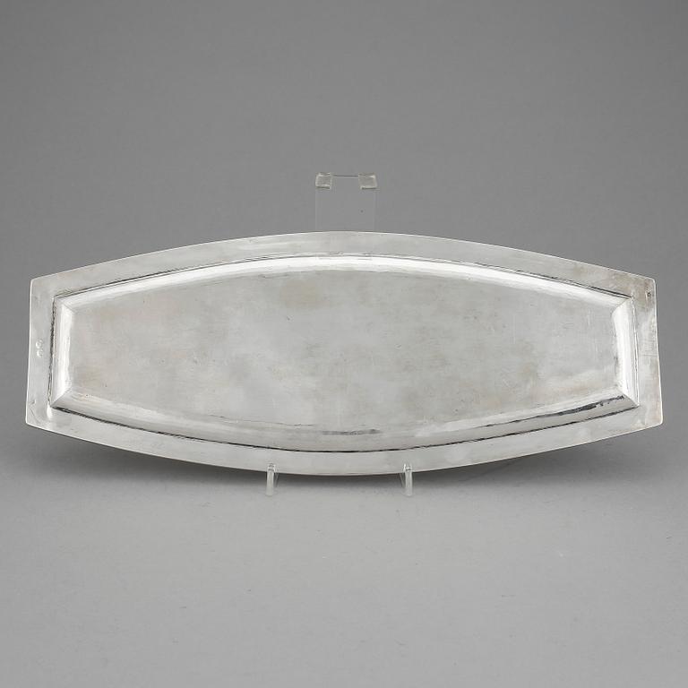 BRICKA, silver, Österrike-Ungern, troligen 1872-1922. Vikt ca 370 gram.