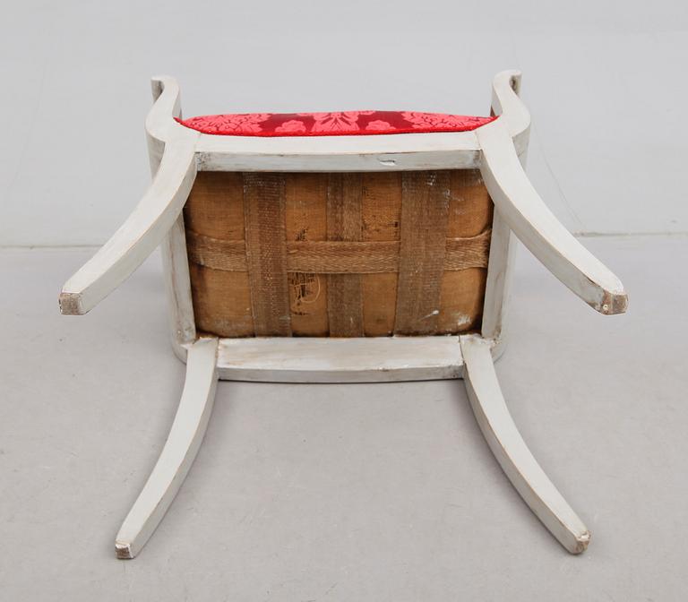 TABURETT, 1800-talets första hälft.