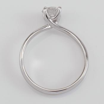 RING, 18K vitguld och diamant ca 0.70 ct.