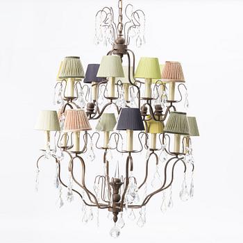An imposing chandelier, 1900s.