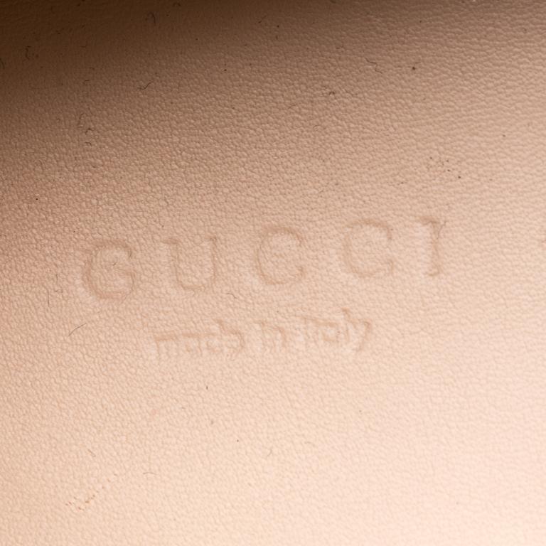 SKOR, dam. Gucci stlk 39½.