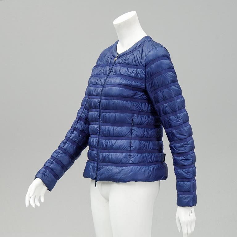 Moncler, dunjacka, storlek 2.