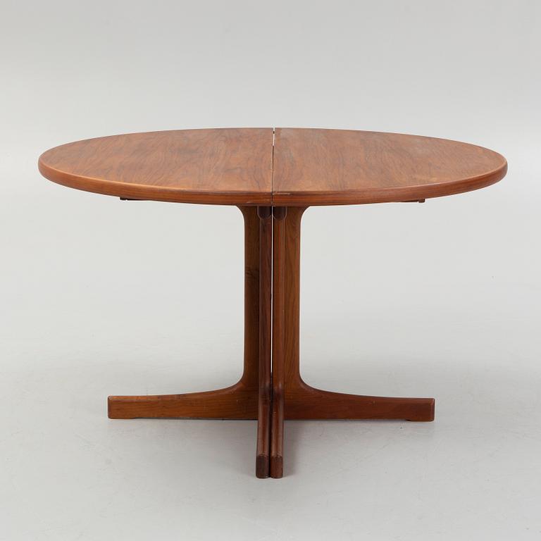 Karl Erik Ekselius, a teak and walnut veneered dining table, JOC Vetlanda, 1960's.