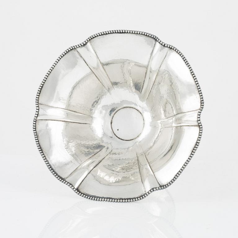 A silver bowl, SamPetterson, Norrköping 1919.