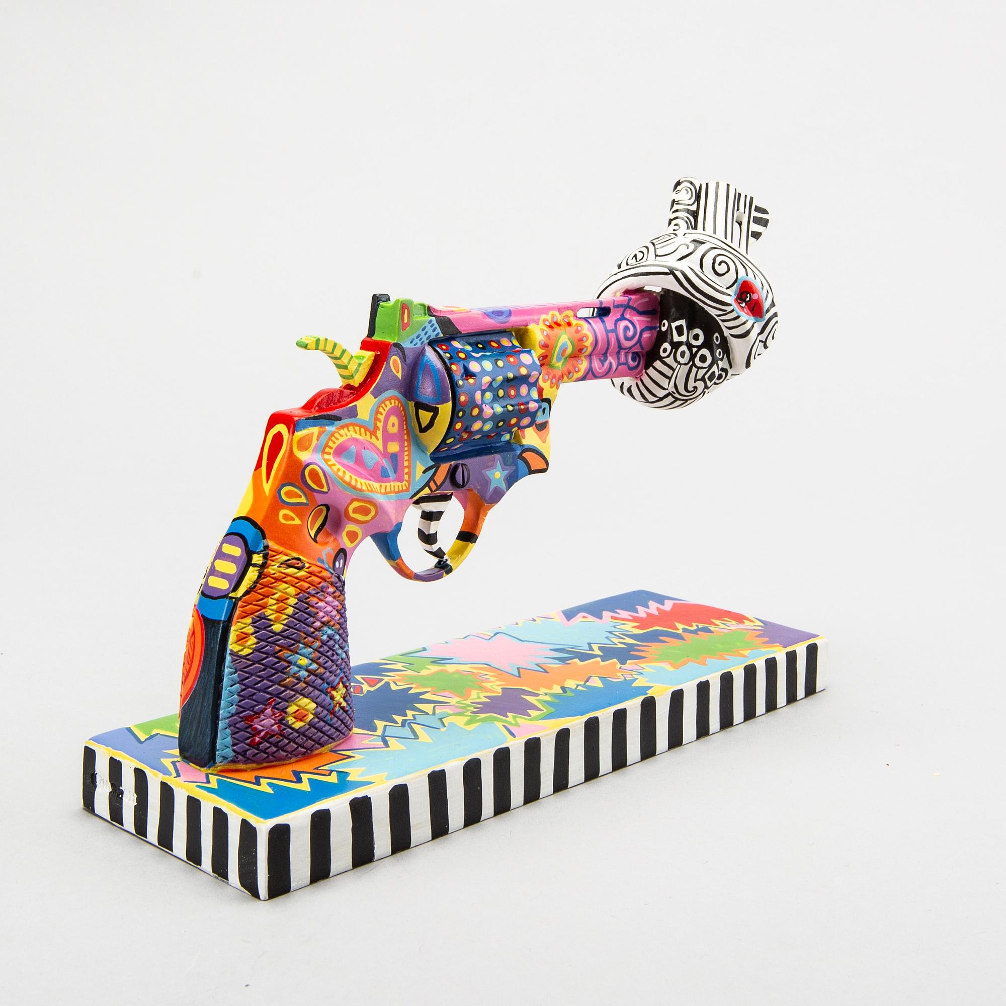 CARL FREDRIK REUTERSWÄRD, Non-Violence foundation, sculpture, numbered 37/499.