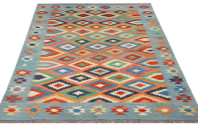 A carpet, Kilim, ca 293 x 199 cm.