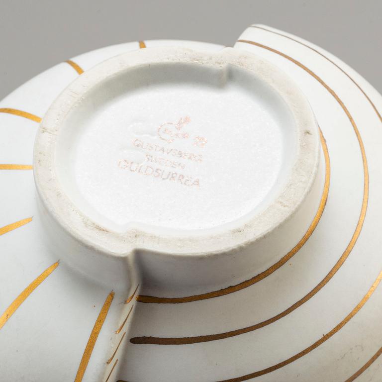 WILHELM KÅGE, vas, stengods, "Guldsurrea", Gustavsberg studio.