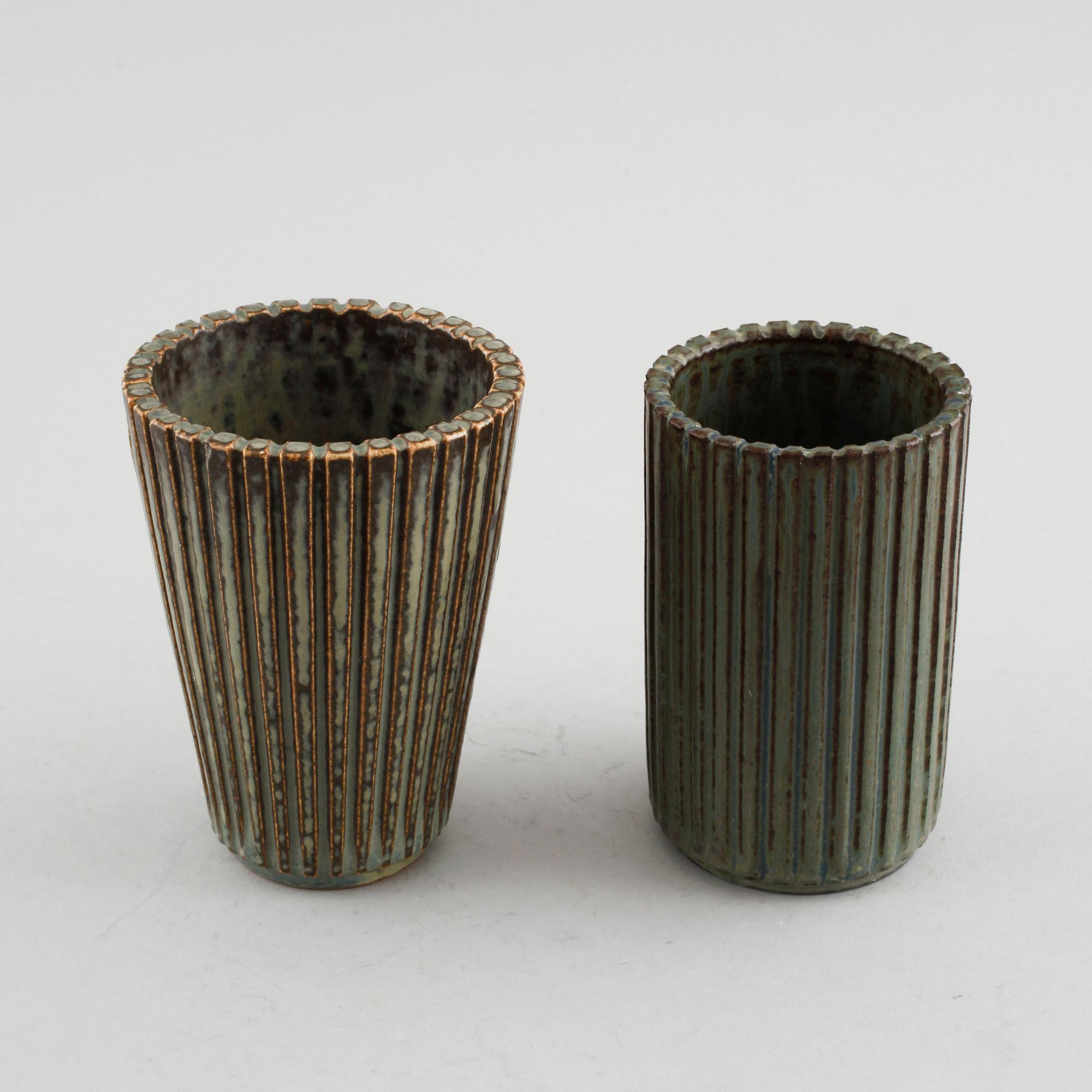 Two stoneware vases by Arne Bang, Denmark, second half of the 20th century.