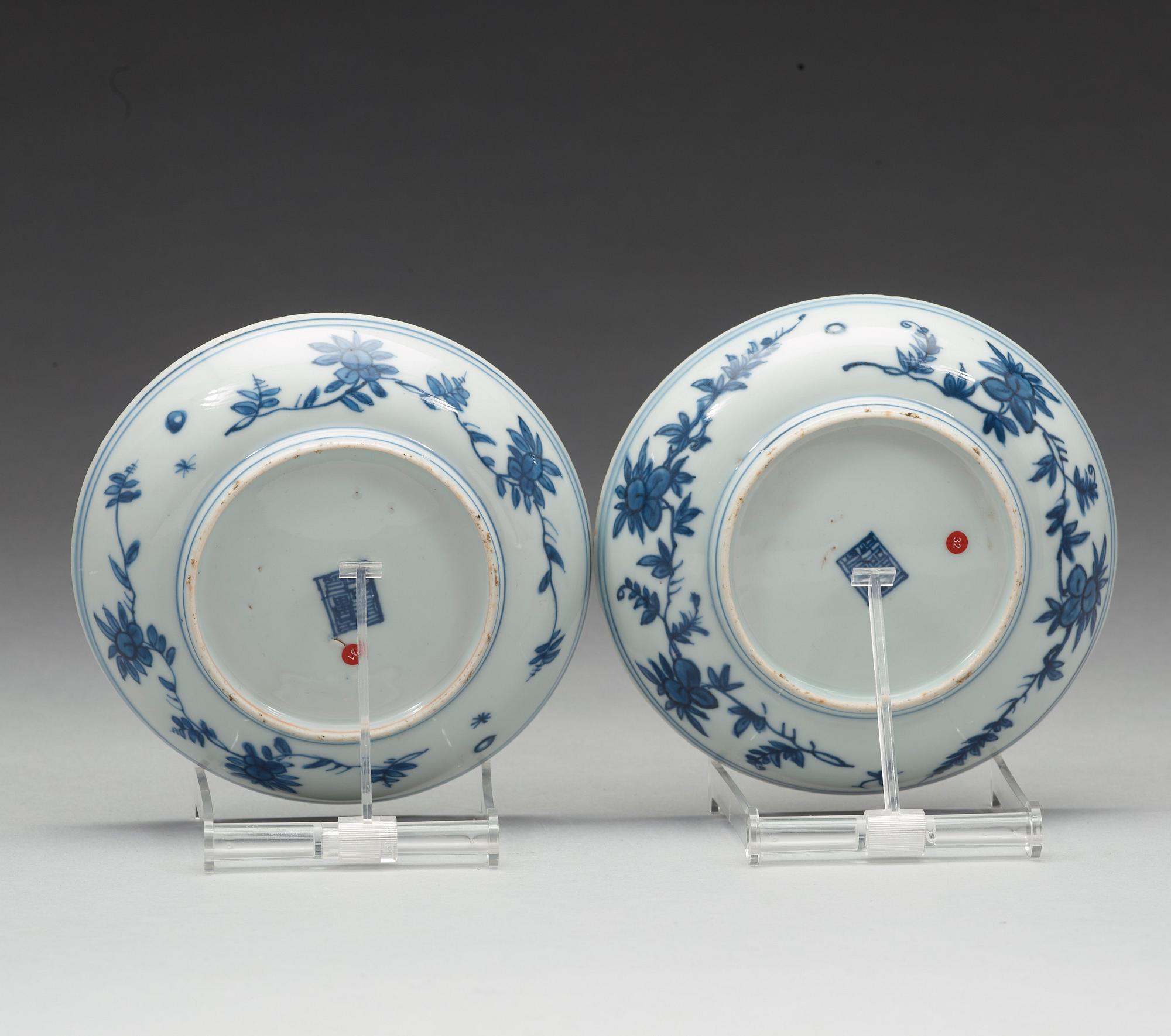 Two blue and white dishes, Ming dynasty, Tianqi (1621-27).