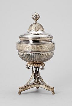 SOCKERSKÅL, silver, empire, Gustaf Forsström, Åbo 1837. Vikt ca 680 gram.