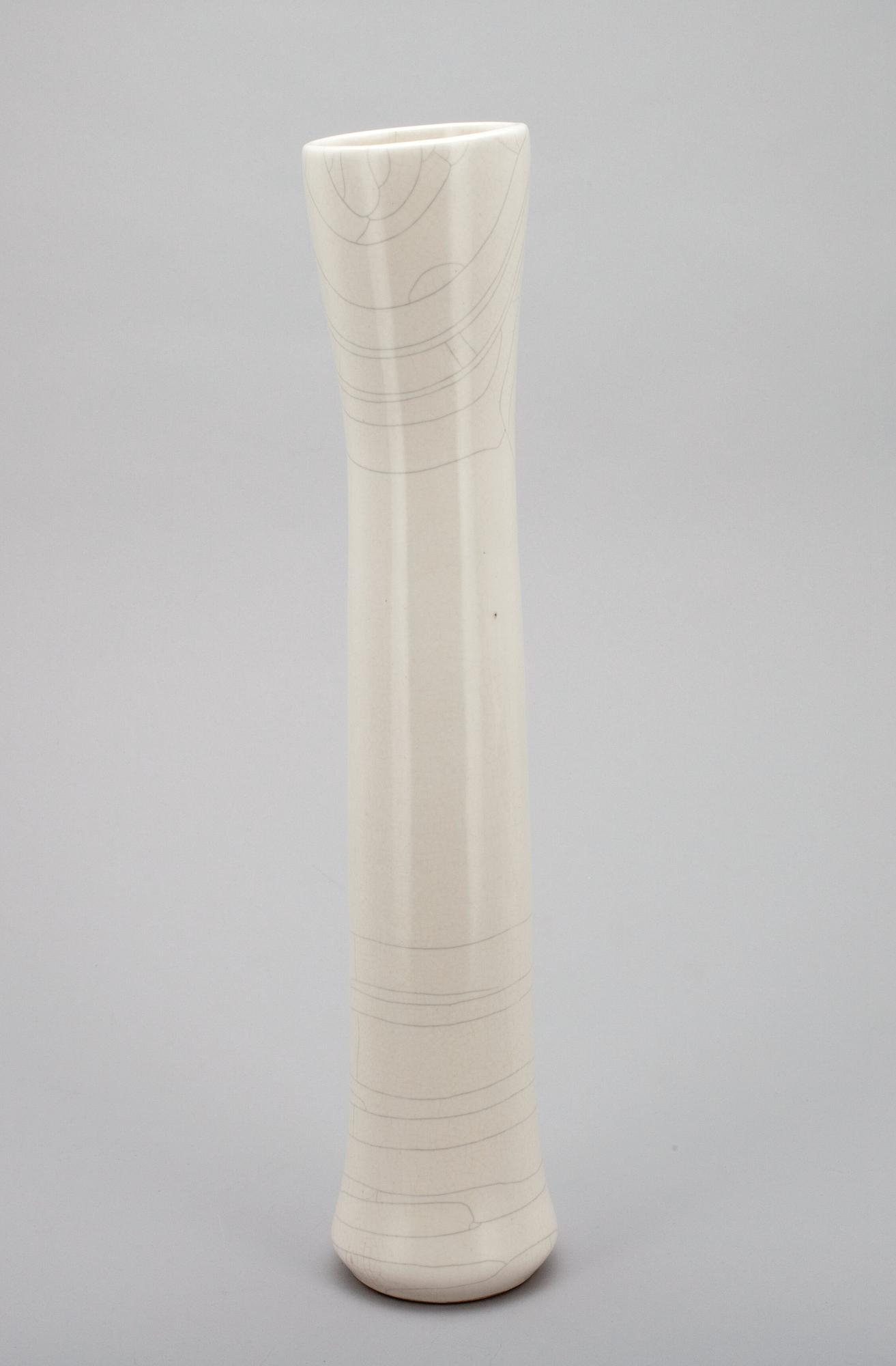 Toini Muona, A CERAMIC VASE.