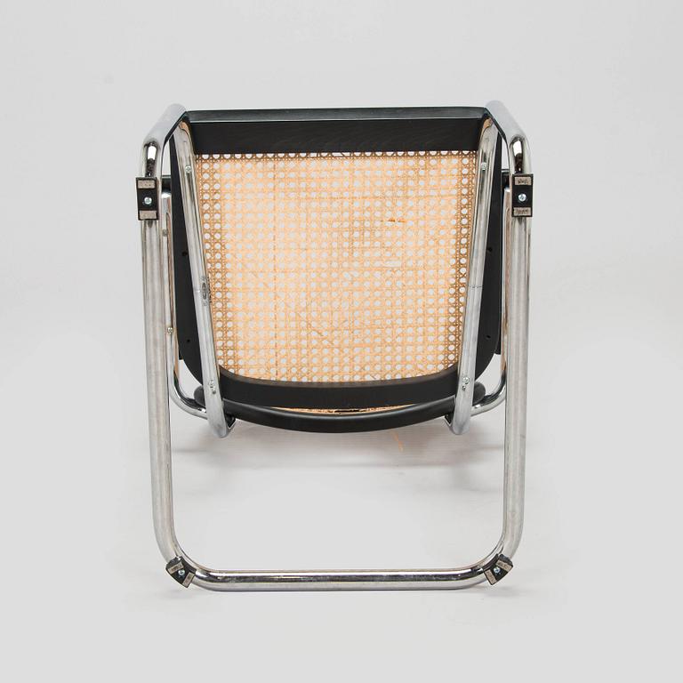 A 1980s chair for Thonet.