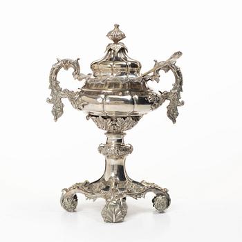 Gustaf Möllenborg, Sugar bowl, silver, Stockholm 1848–1849, and sugar spoon by Johan Carlsson, Nyköping, 1852.