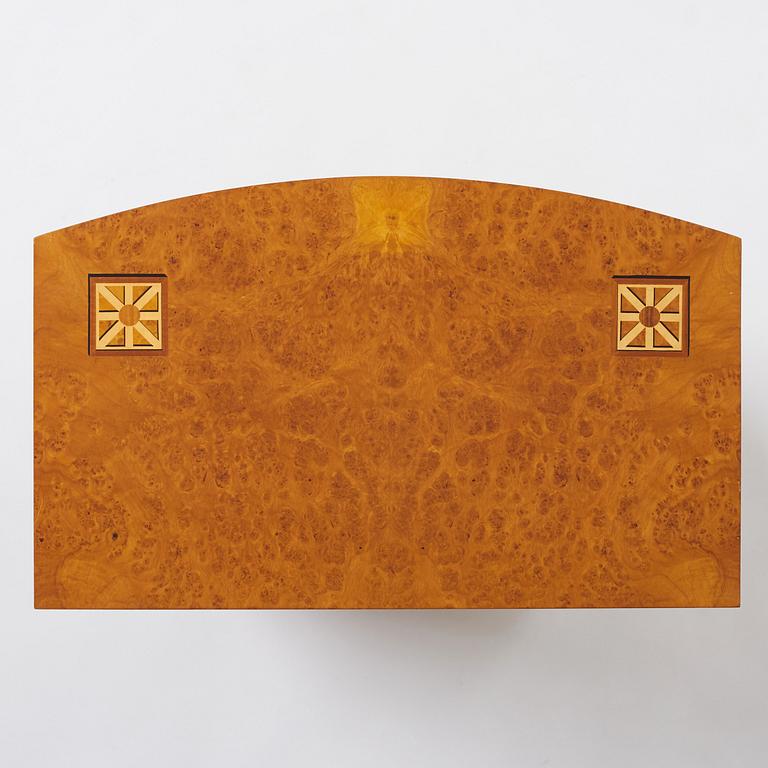 Pedro Miralles, a post-modern chest of drawers, 'Poynton', the Azimut-series by Artespana, Spain, 1989.