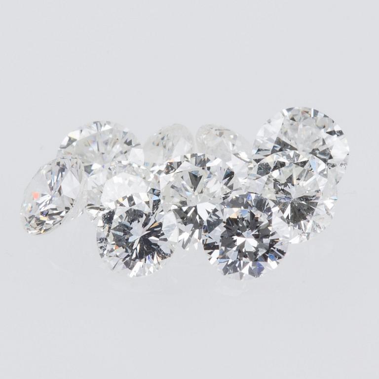 DIAMANTER, 10 st, oinfattade, briljantslipade, 1.00 ct enligt certifikat.