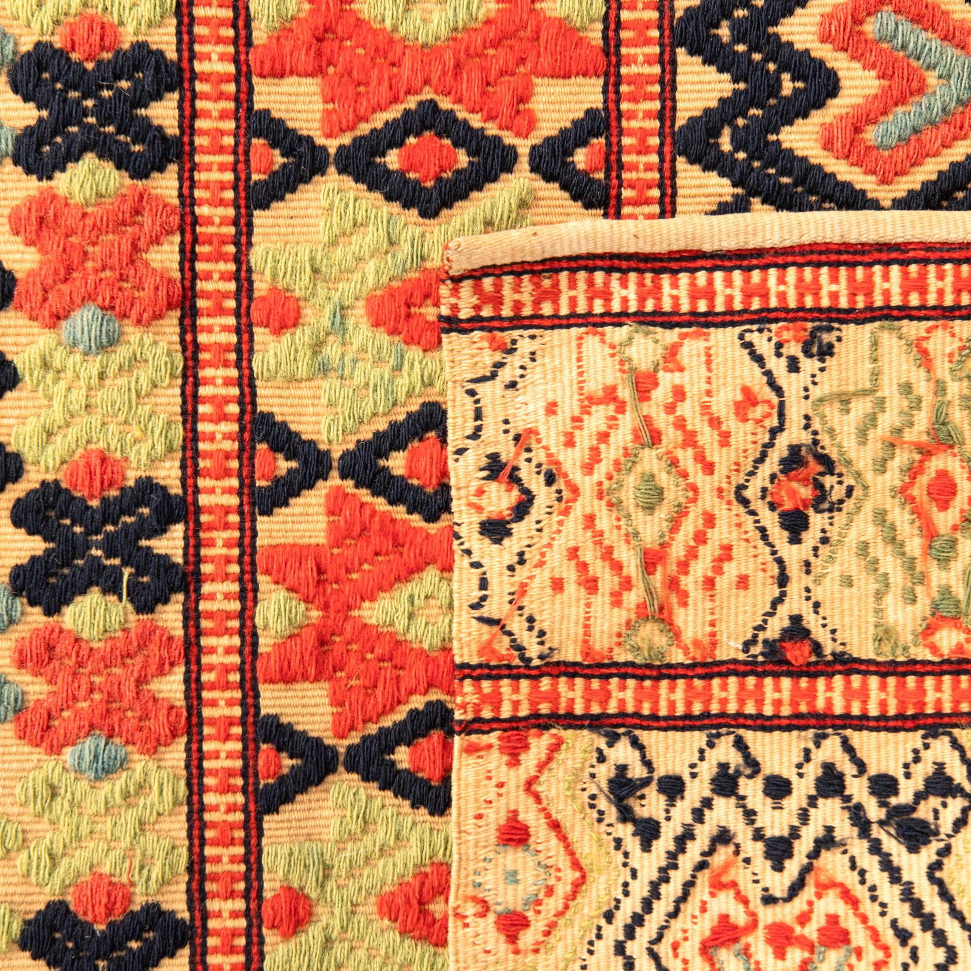 Bänkalängd, Skåne, 1900-talets första hälft, upphämta, 190 x 55 cm.