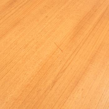 A mid 20th century Edsbyverken dinner table.