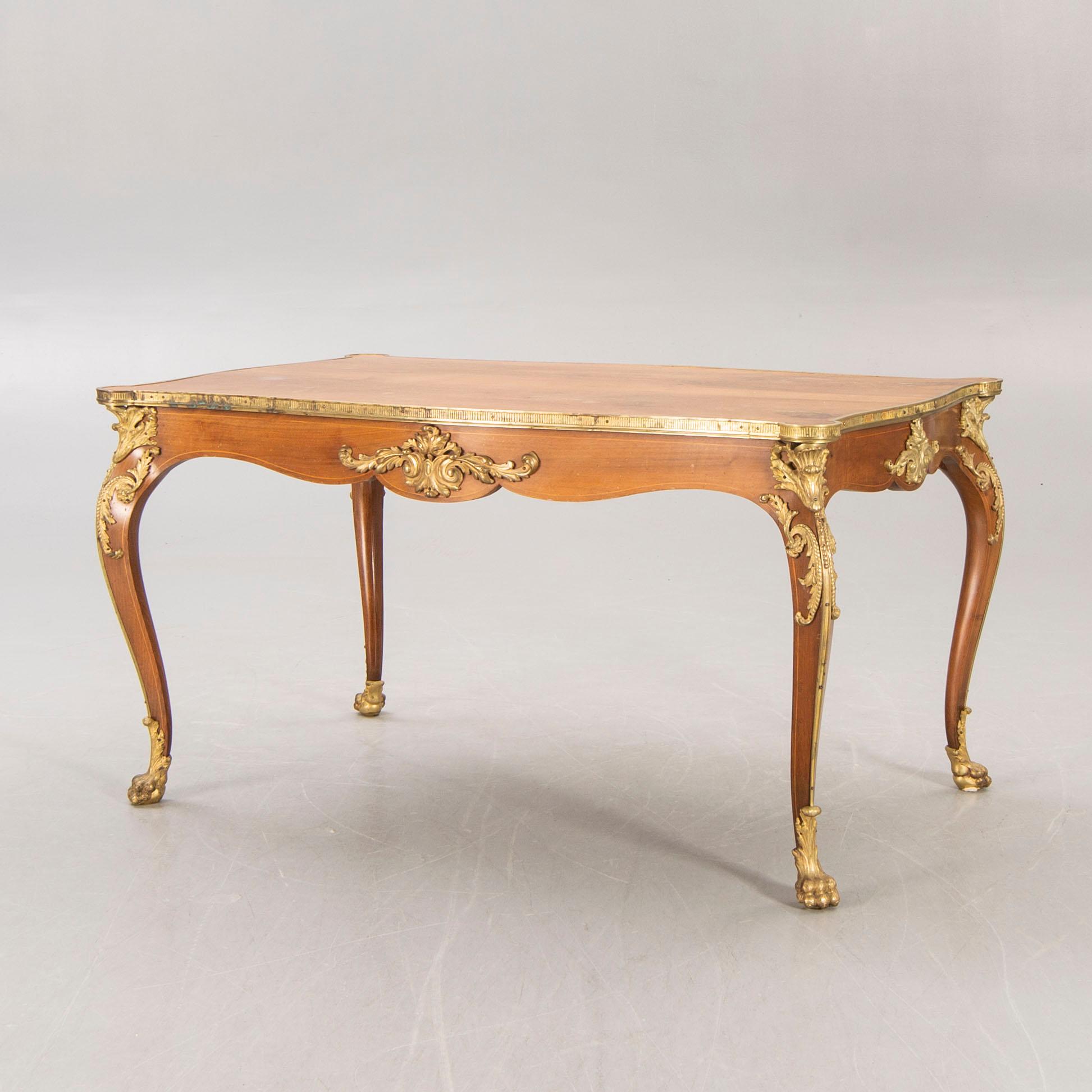 Bord, Rokoko-stil, 1900-talets mitt.