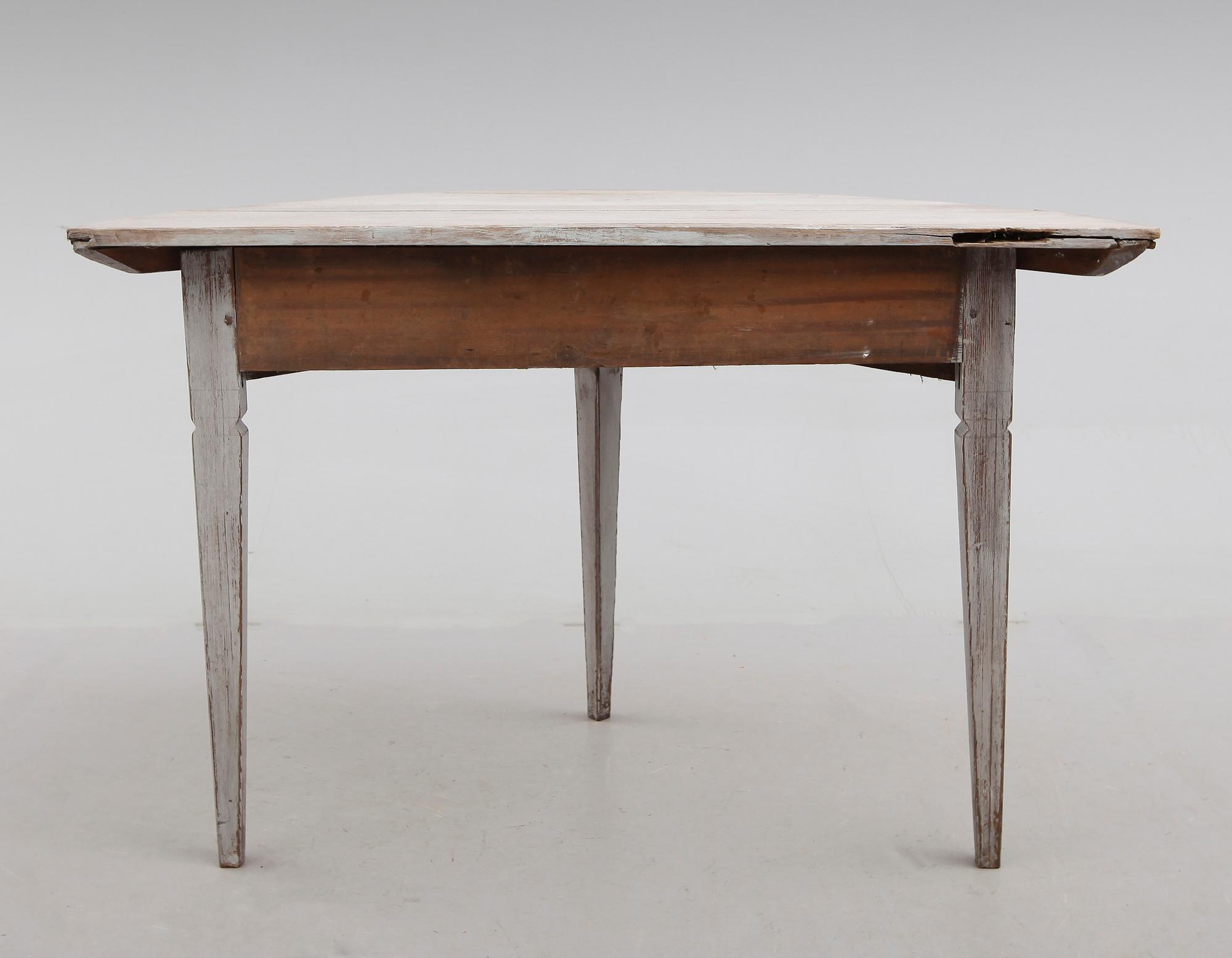 VÄGGBORD, allmoge, 1700-talets andra hälft.