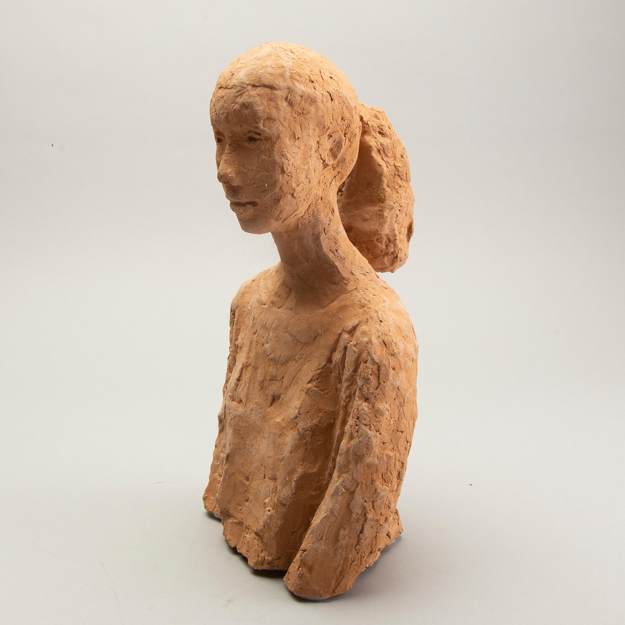Wive Larsson, sculpture, signed, terracotta.