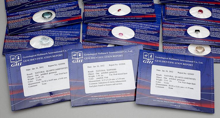 ÄDELSTENAR, 25 st, oinfattade. 24 med GHI-cert.