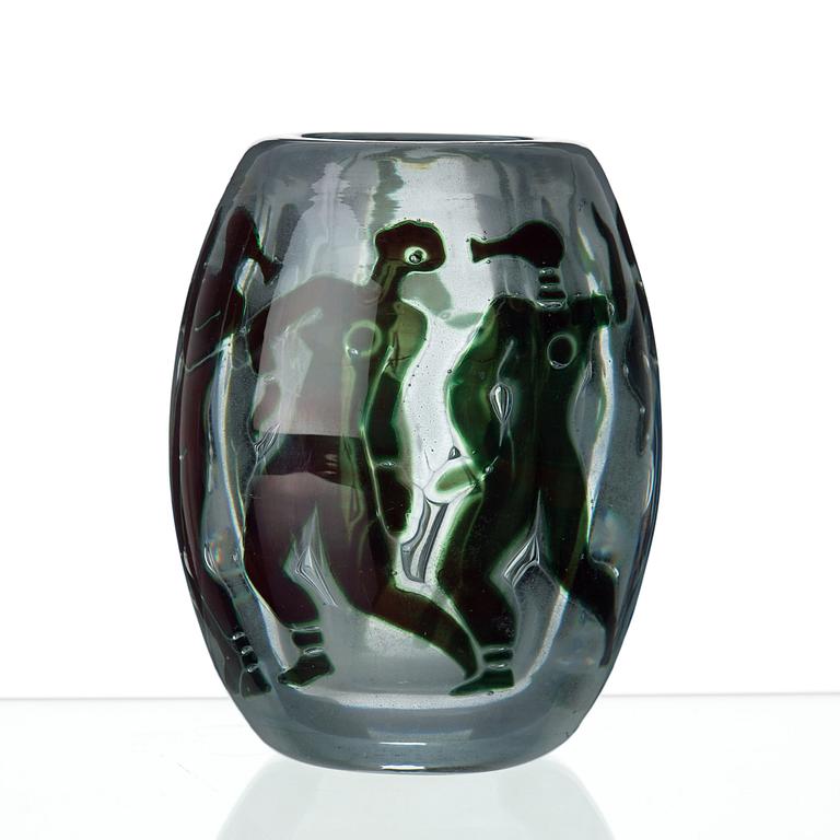 A Vicke Lindstrand 'graal' glass vase, Orrefors, Sweden 1937.