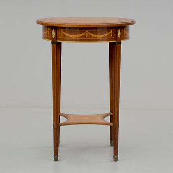 BORD, gustaviansk stil, 1900-talets första hälft.